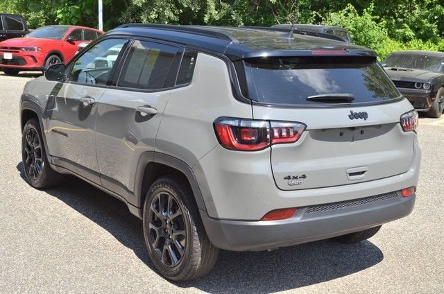 Used 2023 Jeep Compass Latitude w/ Convenience Group AWD/4WD image 6