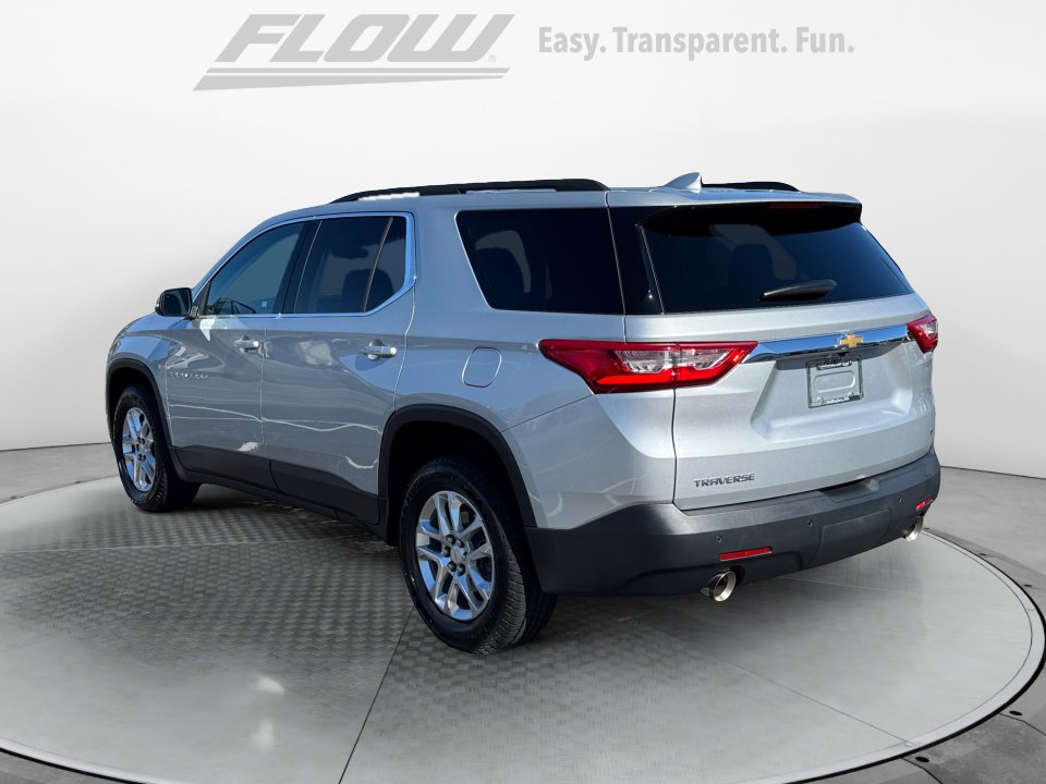 Used 2021 Chevrolet Traverse LT image 6