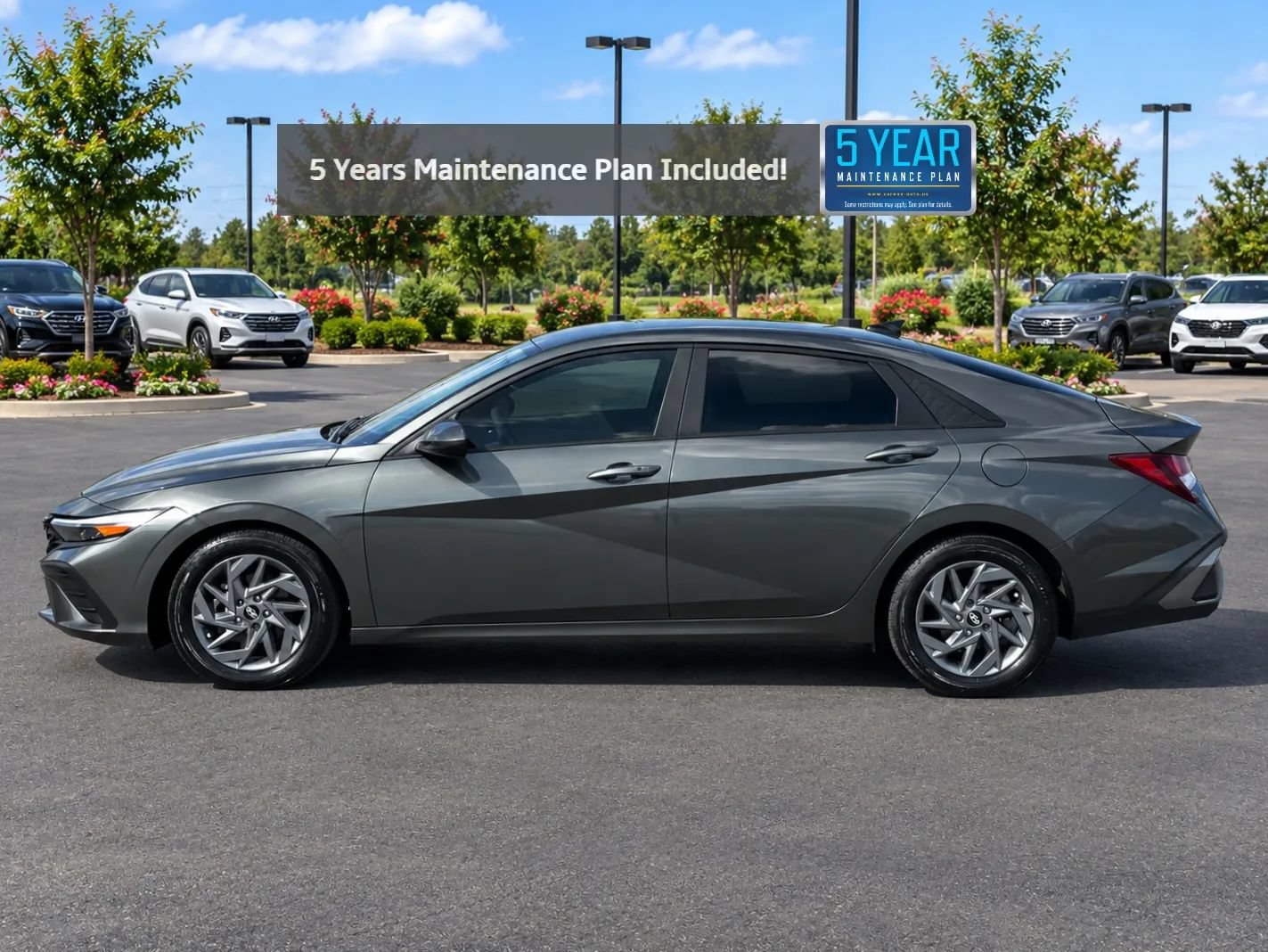 Used 2024 Hyundai Elantra SEL FWD image 2
