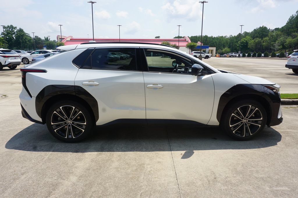 Used 2024 Toyota bZ4X AWD w/ Weather Package image 22