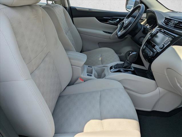 Used 2022 Nissan Rogue Sport SV AWD/4WD image 27