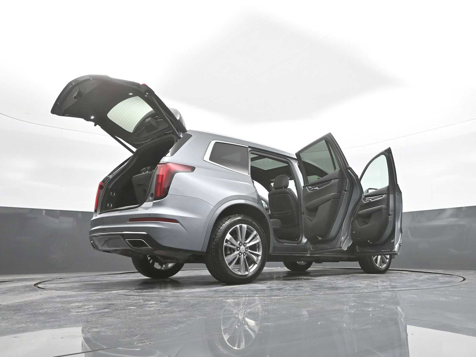 Used 2022 Cadillac XT6 Premium Luxury AWD/4WD image 58