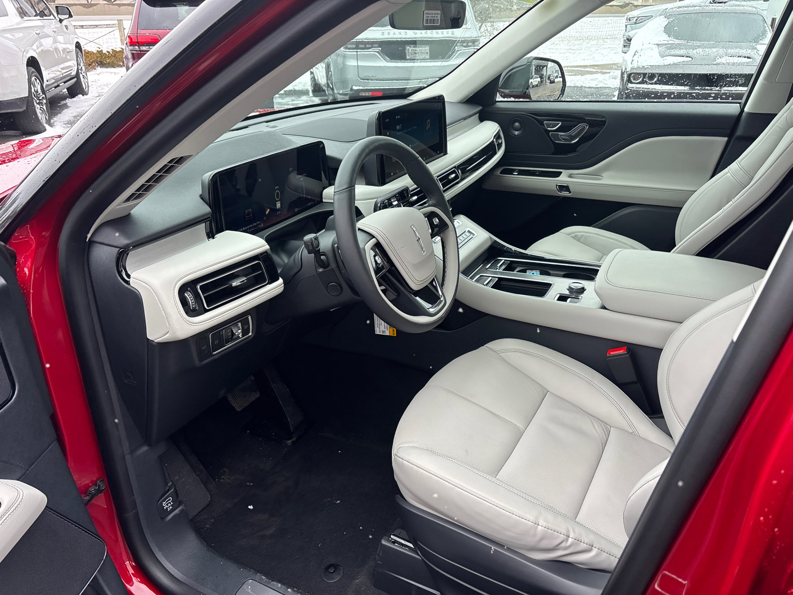 New 2026 Lincoln Aviator Reserve AWD/4WD image 24