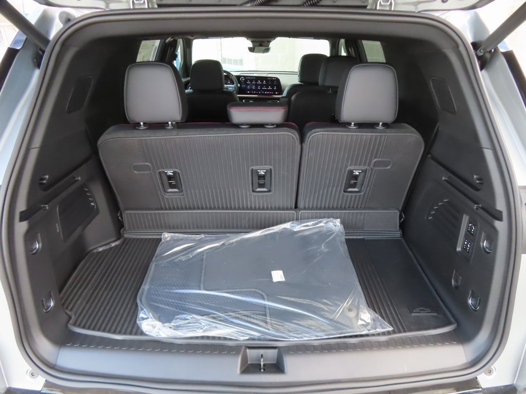 New 2026 Chevrolet Traverse RS w/ LPO, Floor Liner Package image 20