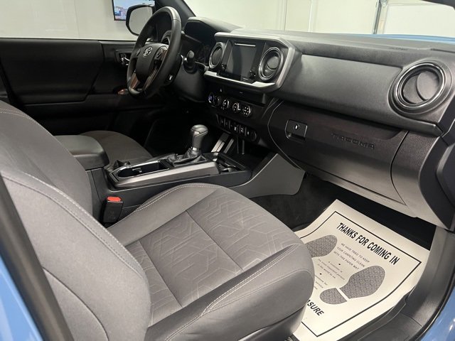 Used 2019 Toyota Tacoma TRD Sport image 47