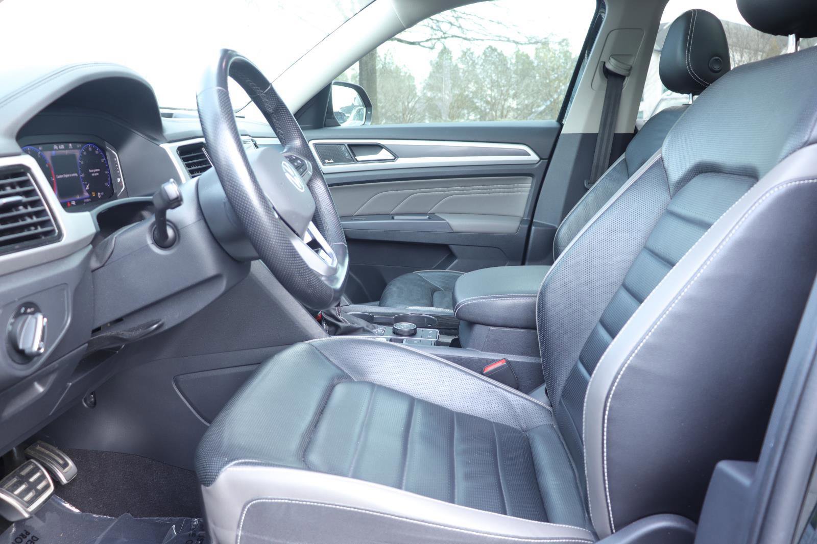 Used 2021 Volkswagen Atlas SEL Premium AWD/4WD image 12