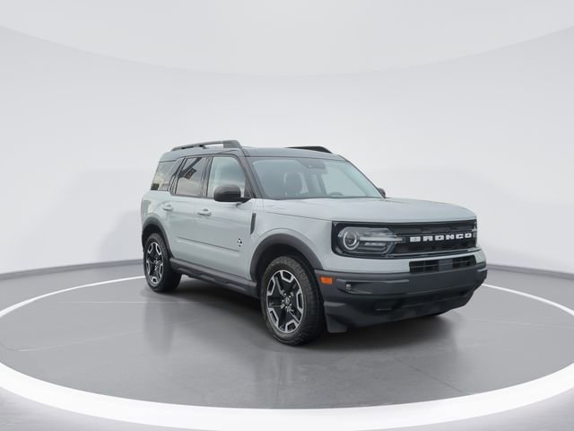 Used 2021 Ford Bronco Sport Outer Banks AWD/4WD image 2