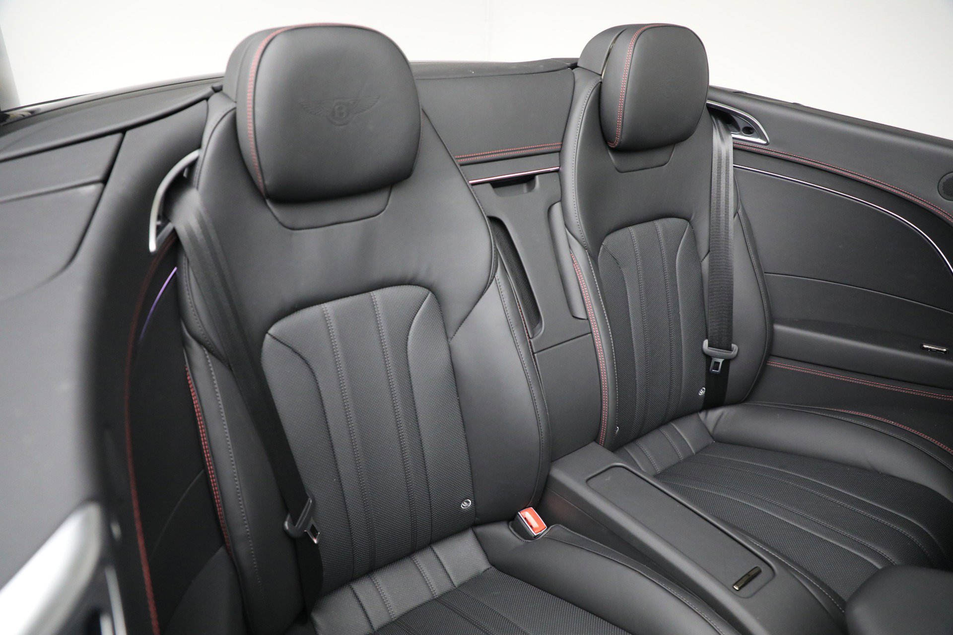 New 2025 Bentley Continental GTC AWD/4WD image 31