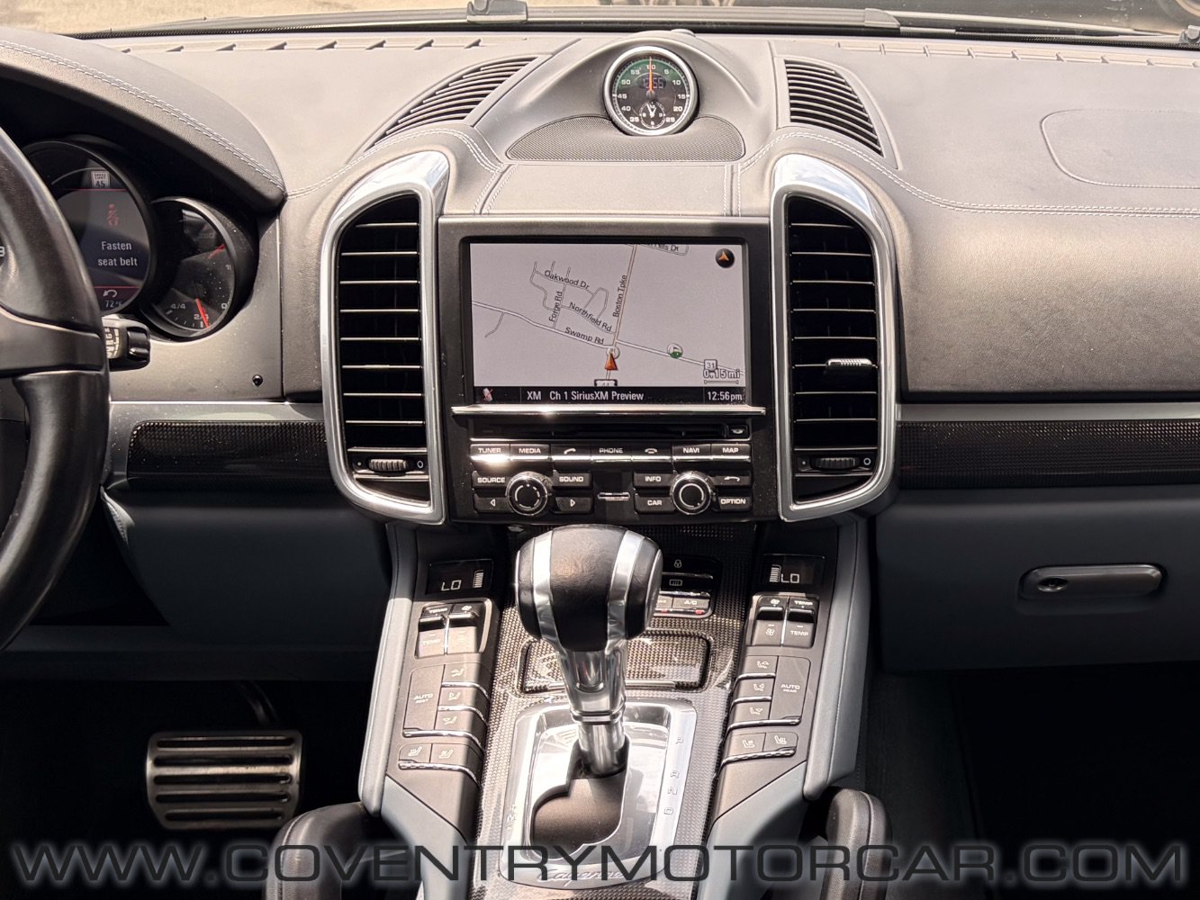 Used 2012 Porsche Cayenne Turbo AWD/4WD image 19