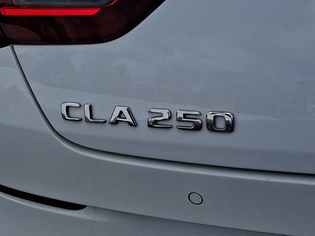 Used 2025 Mercedes-Benz CLA 250 image 32