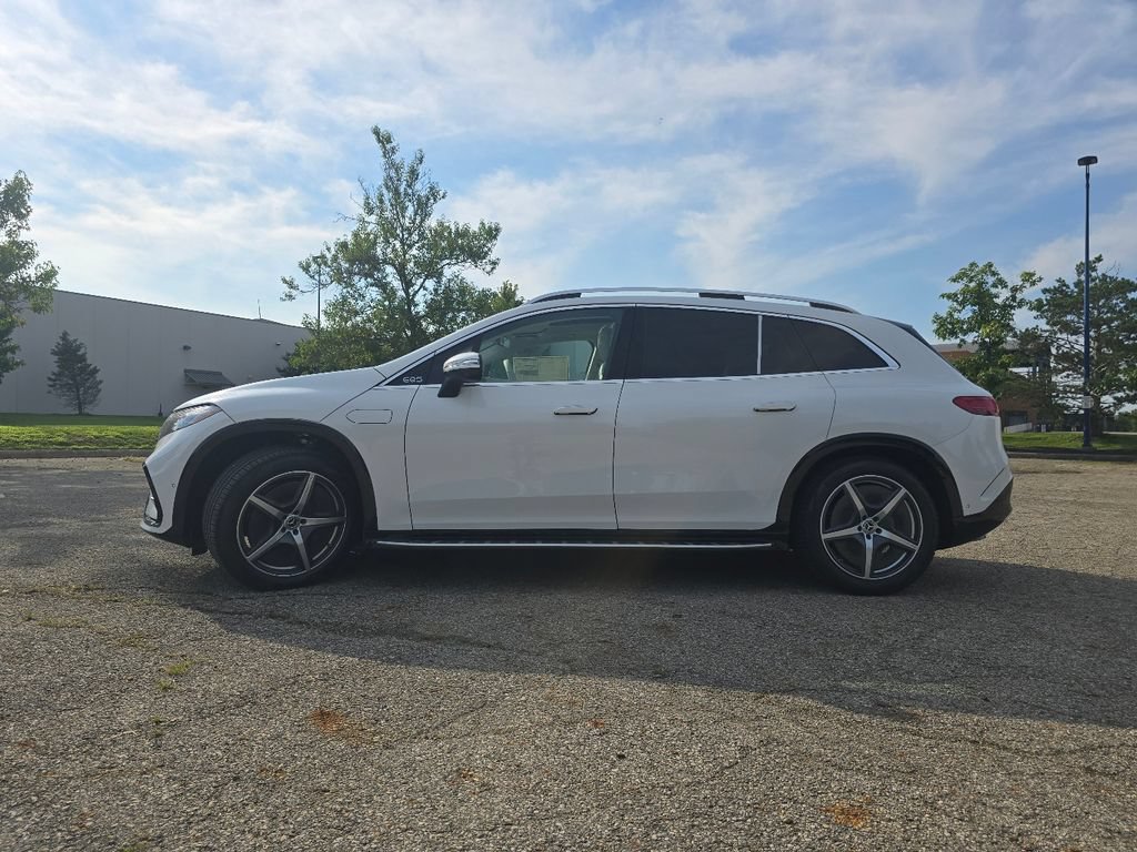 New 2027 Mercedes-Benz EQS 400 4MATIC SUV image 13