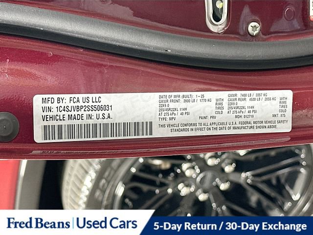 Used 2025 Jeep Wagoneer Series II w/ Premium Group I image 37