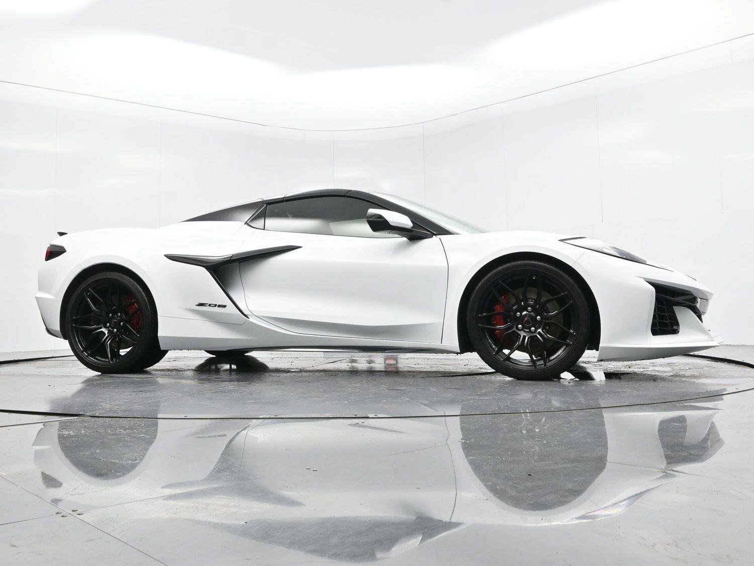 Used 2025 Chevrolet Corvette Z06 w/ Battery Protection Package image 46