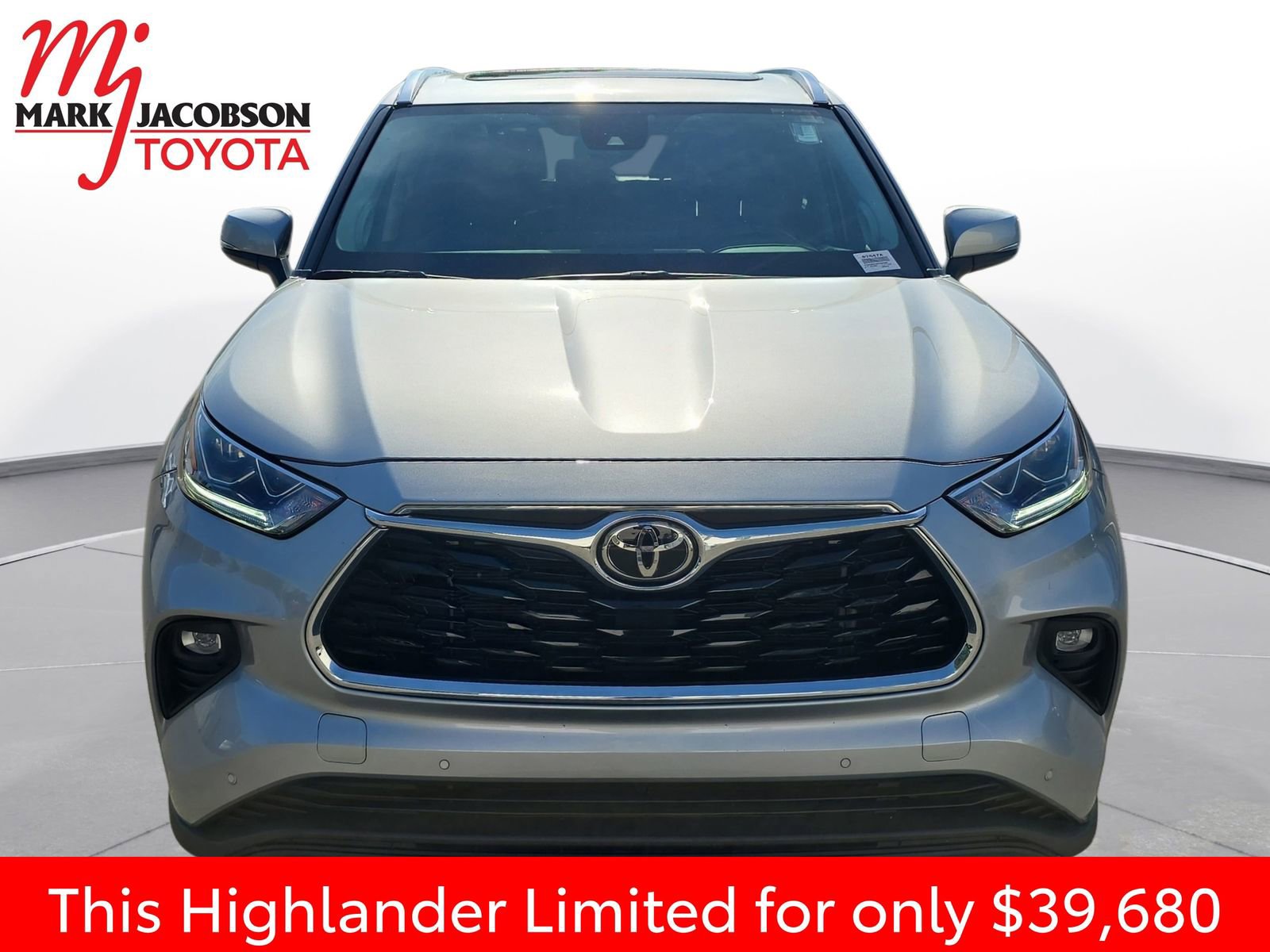 Used 2023 Toyota Highlander Limited image 3