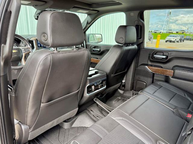 Used 2021 Chevrolet Silverado 1500 High Country w/ Technology Package AWD/4WD image 13