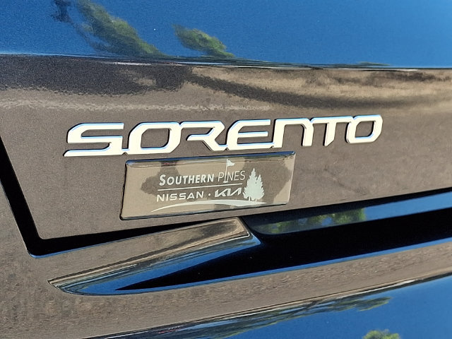 Certified 2023 Kia Sorento S w/ Panoramic Sunroof Package FWD image 32