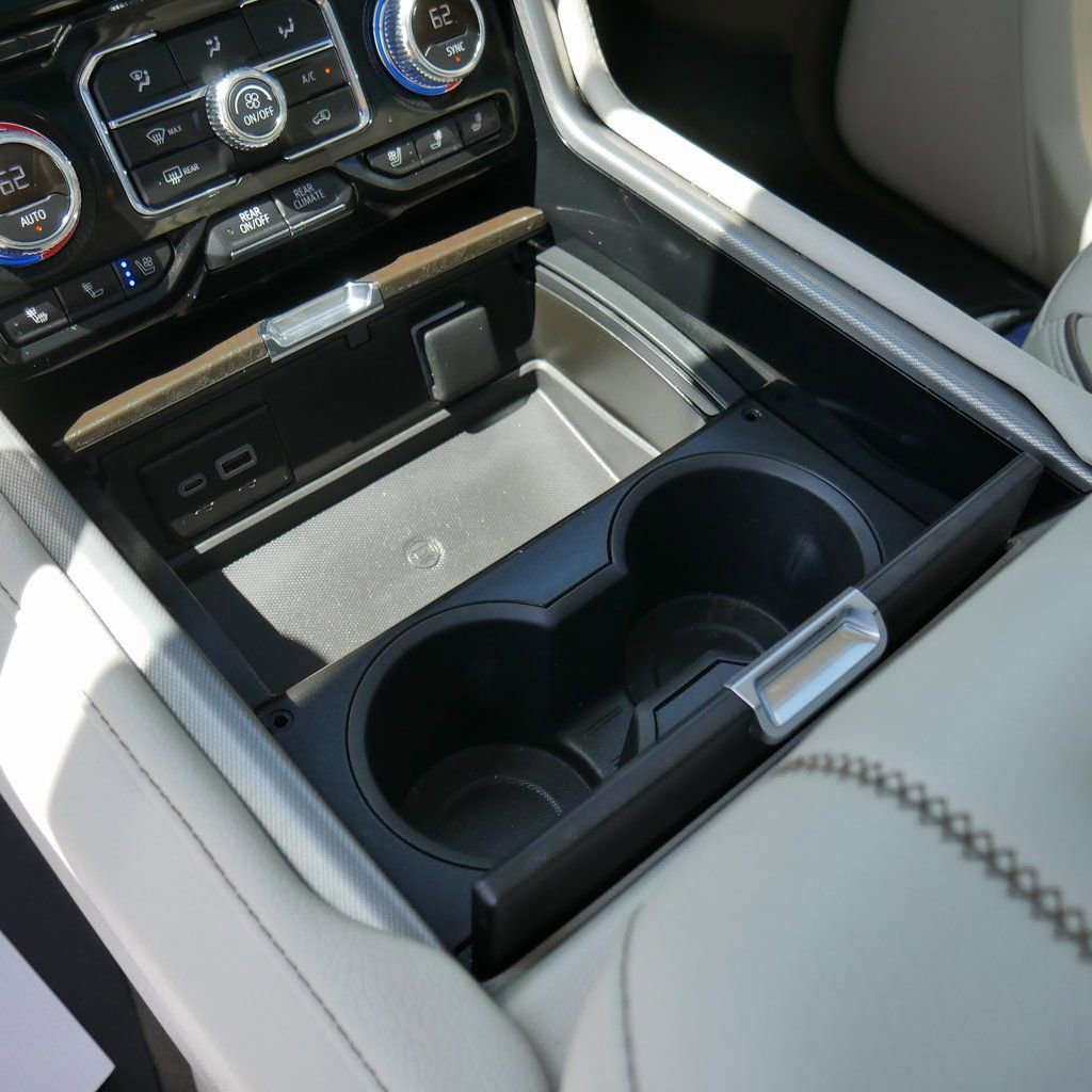 Used 2023 GMC Yukon XL Denali image 59