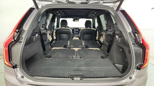 New 2026 Volvo XC90 B6 Plus w/ Protection Package Premier AWD/4WD image 43