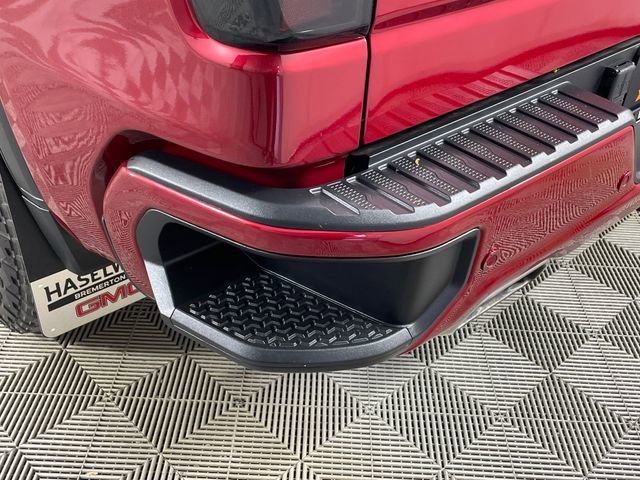 Certified 2022 GMC Sierra 1500 AT4 w/ AT4 Premium Package AWD/4WD image 18