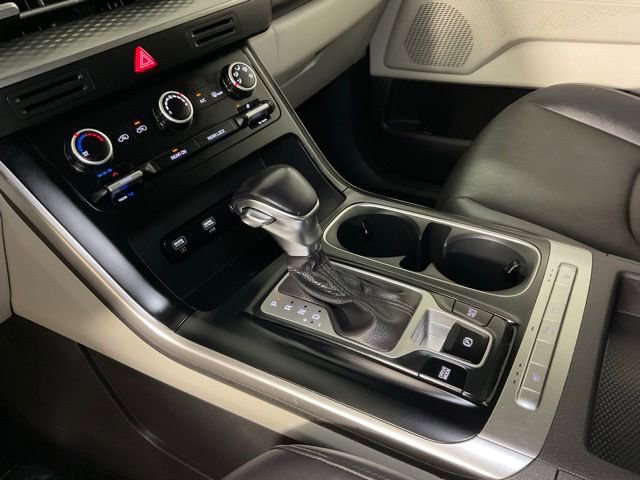 Used 2022 Kia Carnival LX image 20