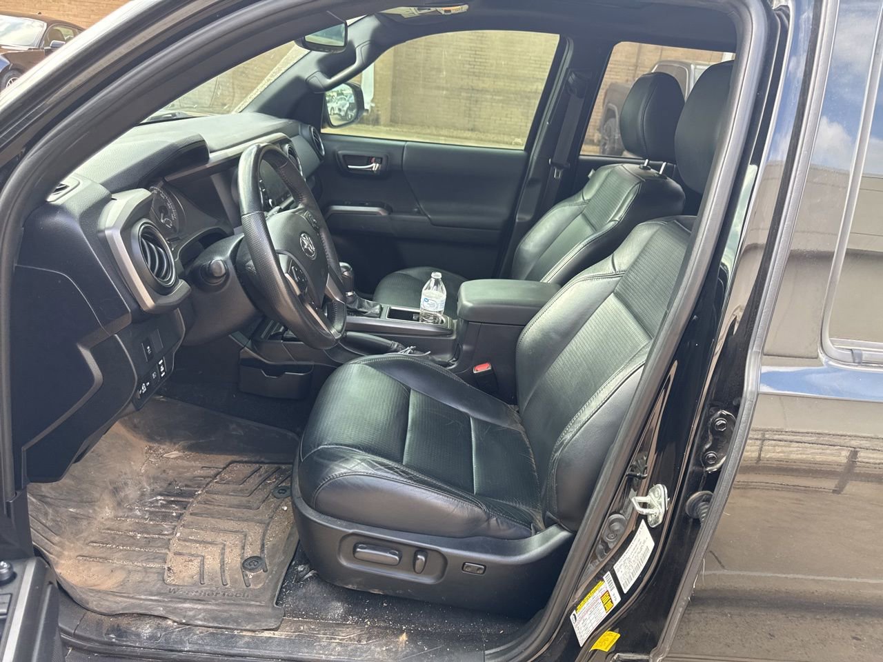 Used 2021 Toyota Tacoma TRD Sport w/ TRD Premium Sport Package image 9