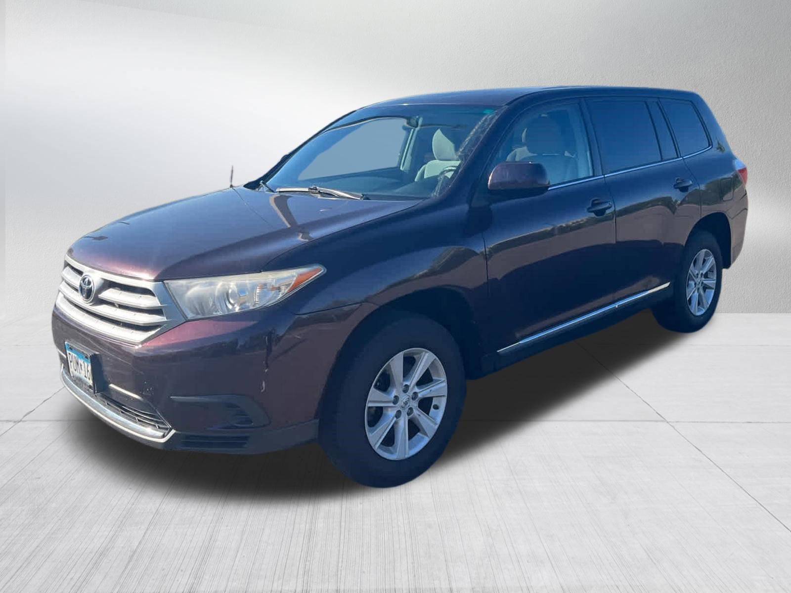 Used 2012 Toyota Highlander 4WD w/ Tow Pkg image 3