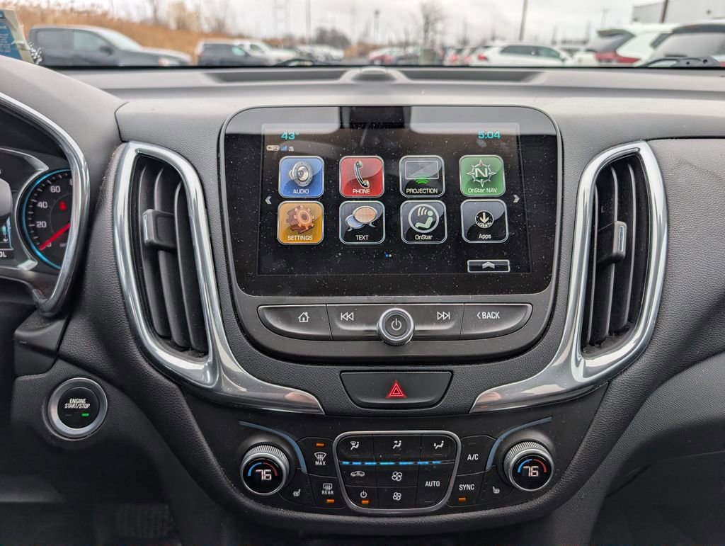 Used 2018 Chevrolet Equinox LT w/ Sun & Infotainment Package image 15