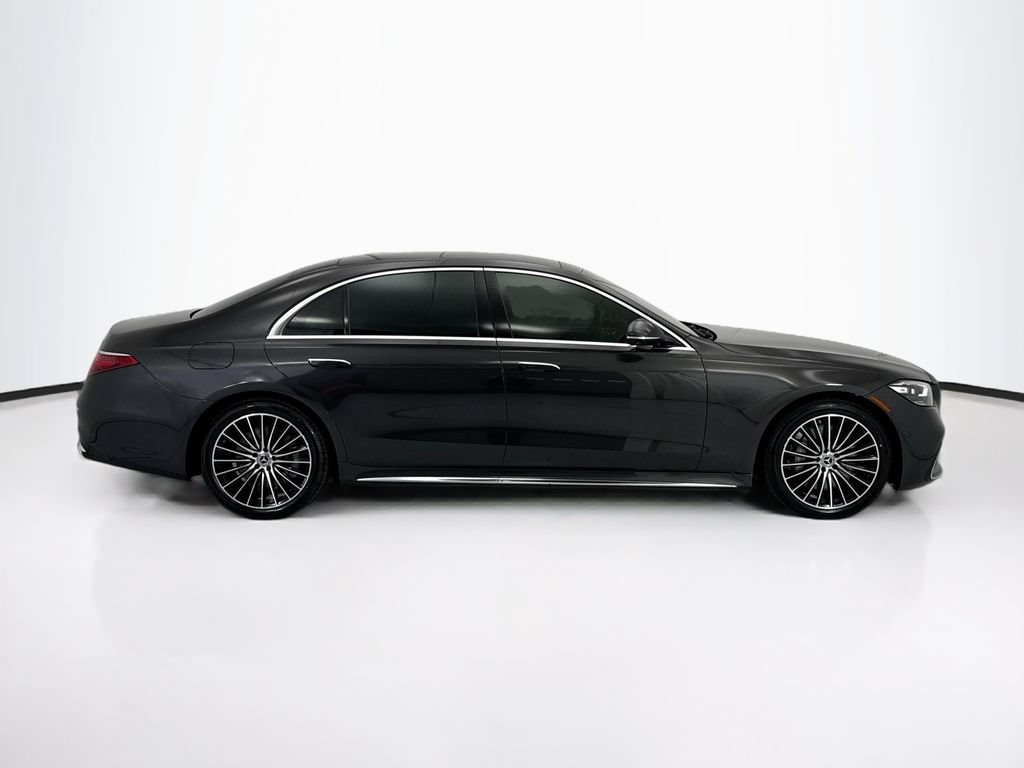 Used 2021 Mercedes-Benz S 580 4MATIC Sedan image 4