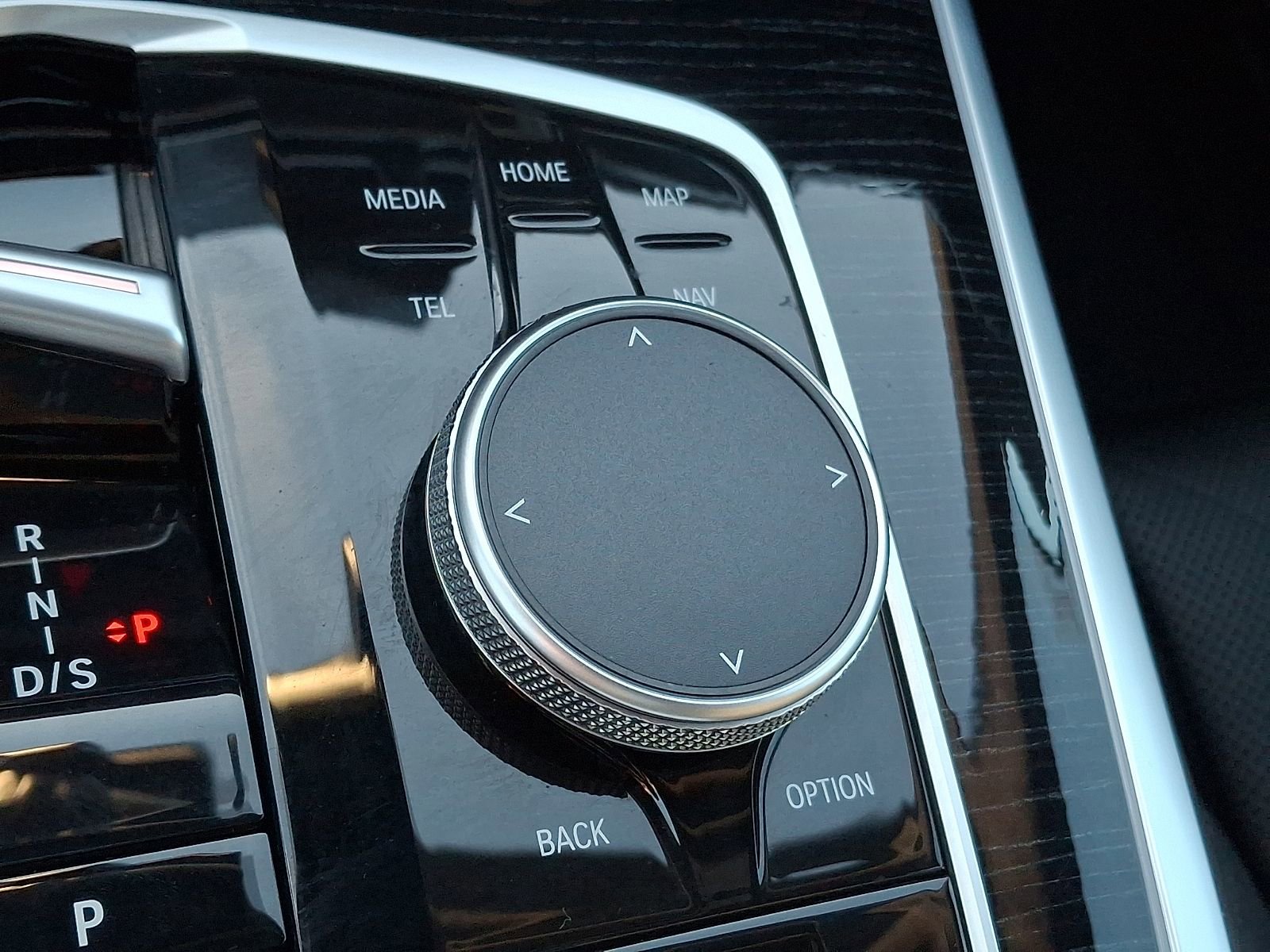 Used 2026 BMW X7 xDrive40i w/ M Sport Package image 22