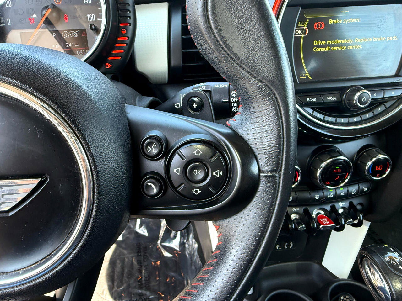 Used 2015 MINI Cooper S image 16