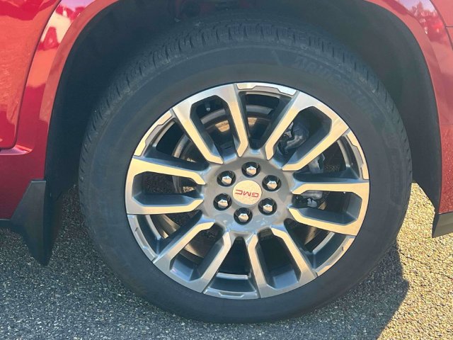 Used 2021 GMC Acadia Denali w/ Denali Ultimate Package AWD/4WD image 7