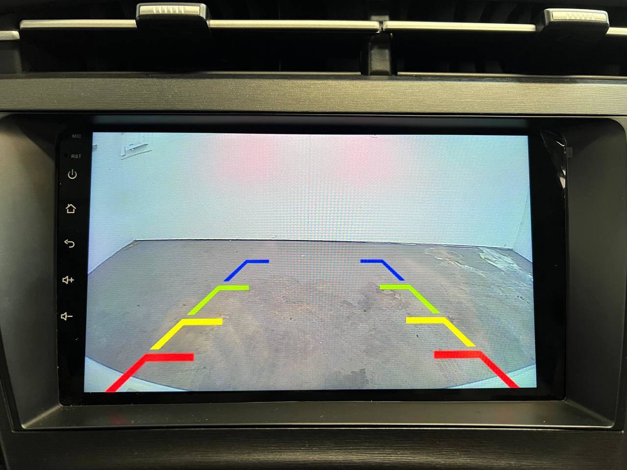 Used 2016 Ford C-MAX SE w/ Cargo Management Package image 18