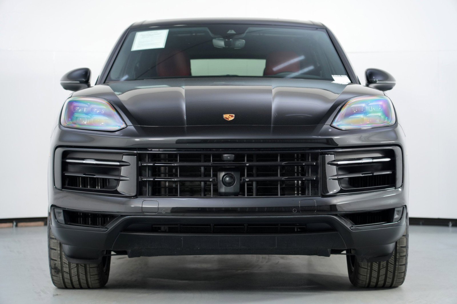 Used 2024 Porsche Cayenne image 7