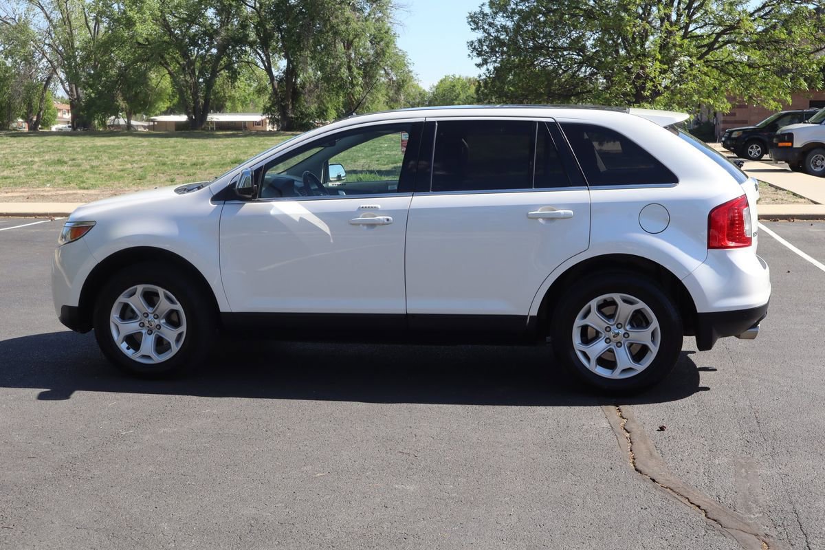 Used 2011 Ford Edge Limited w/ 302A Rapid Spec Order Code AWD/4WD image 9