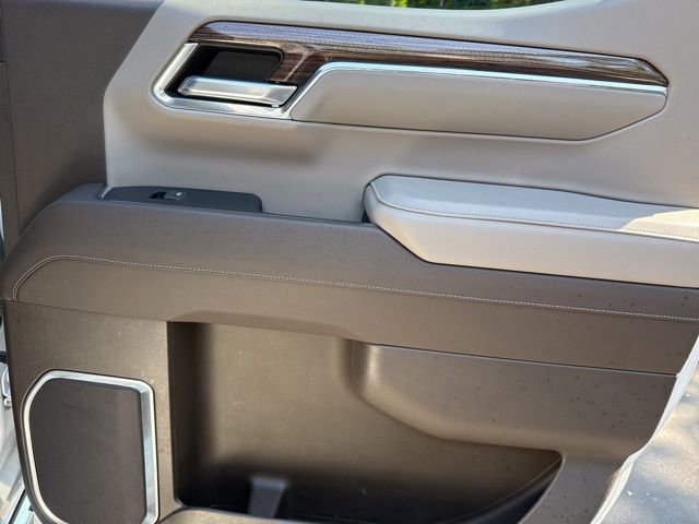 Used 2023 Chevrolet Silverado 1500 LT AWD/4WD image 26