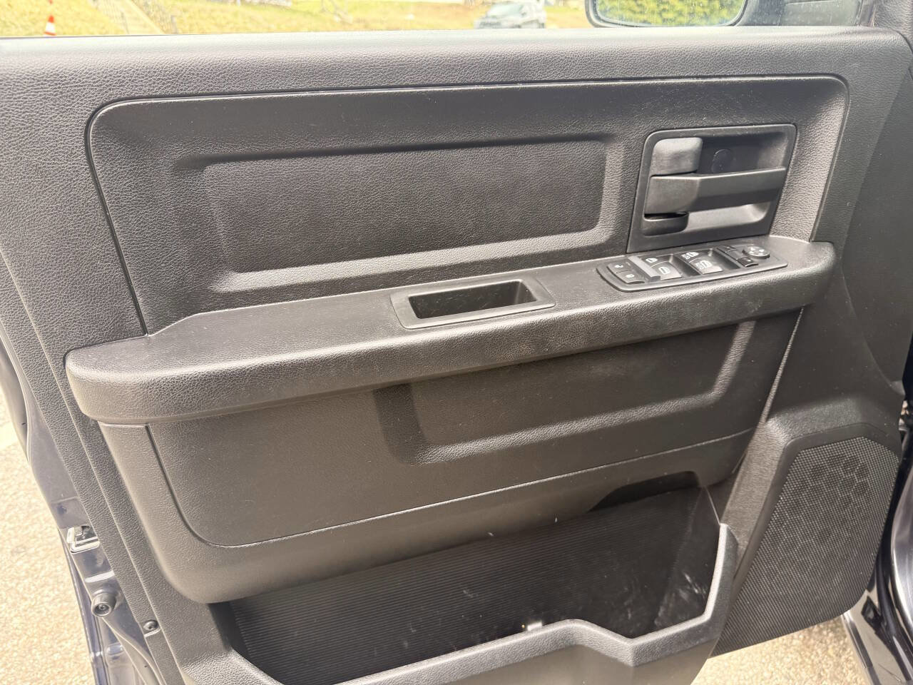 Used 2013 RAM 1500 Express image 18