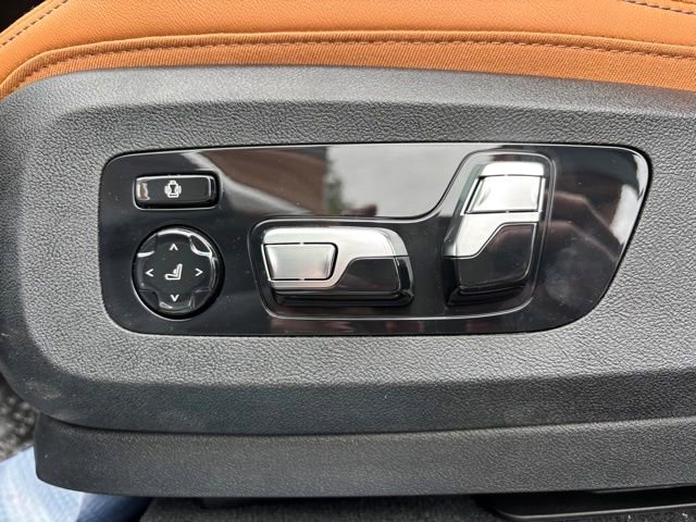 New 2026 BMW X5 xDrive50e AWD/4WD image 13