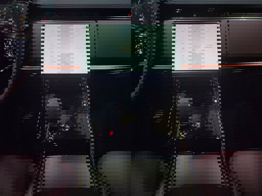 New 2025 Land Rover Range Rover Sport Dynamic SE image 26