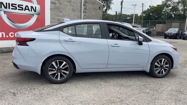 New 2025 Nissan Versa SV w/ Trunk Package image 3