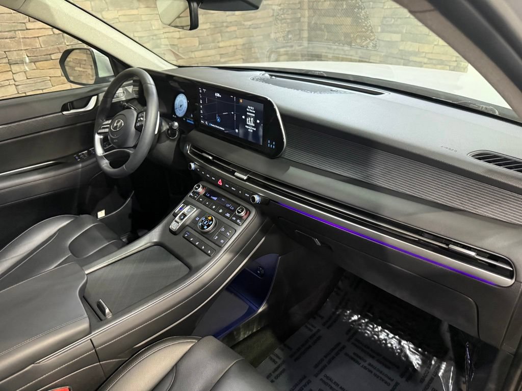 Used 2024 Hyundai Palisade Limited AWD/4WD image 28