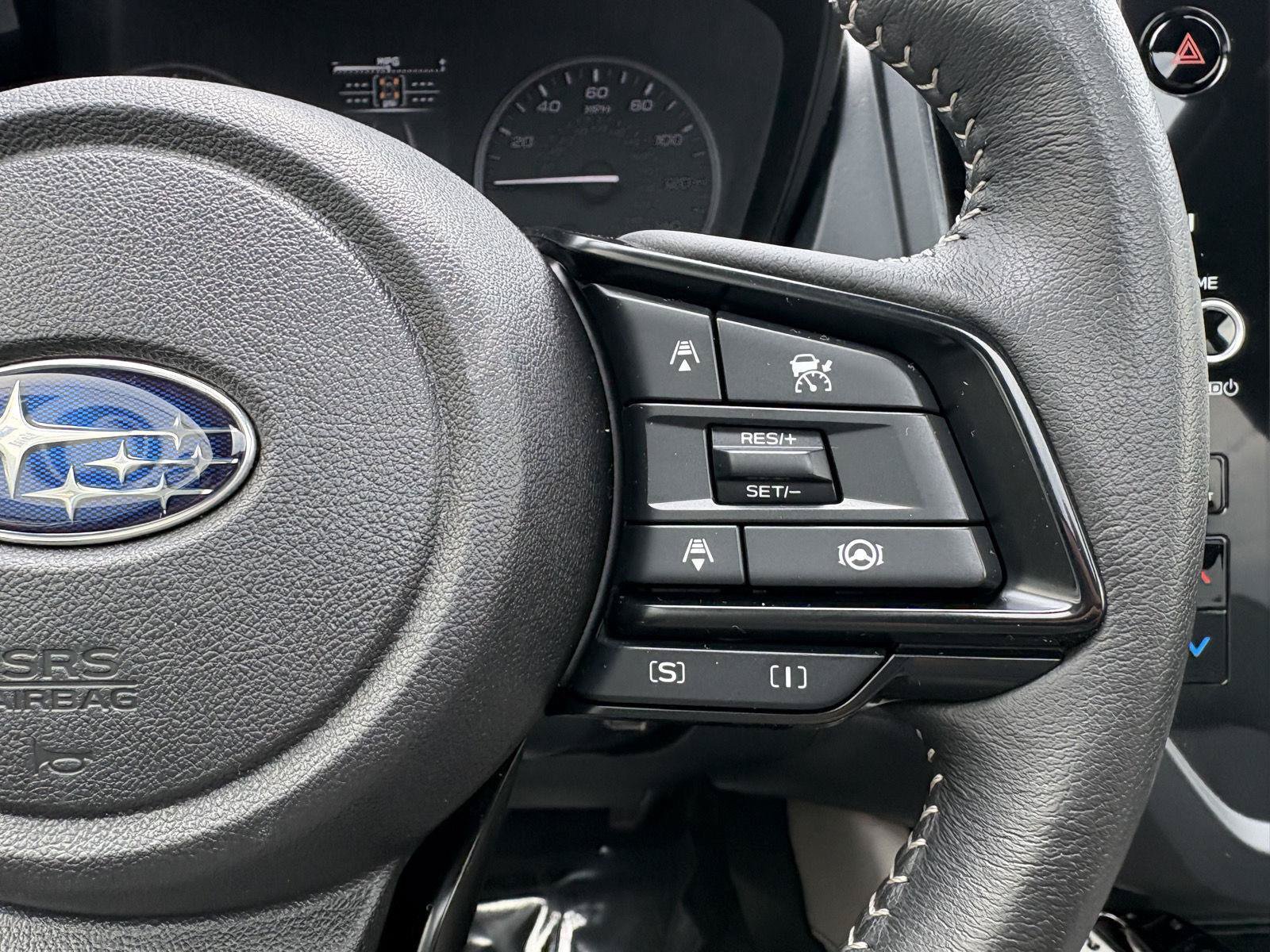 Used 2025 Subaru Forester Premium AWD/4WD image 11