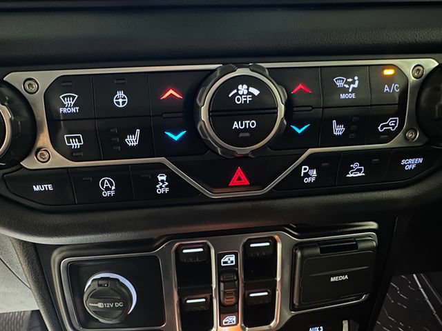 Used 2024 Jeep Wrangler Unlimited Rubicon AWD/4WD image 12