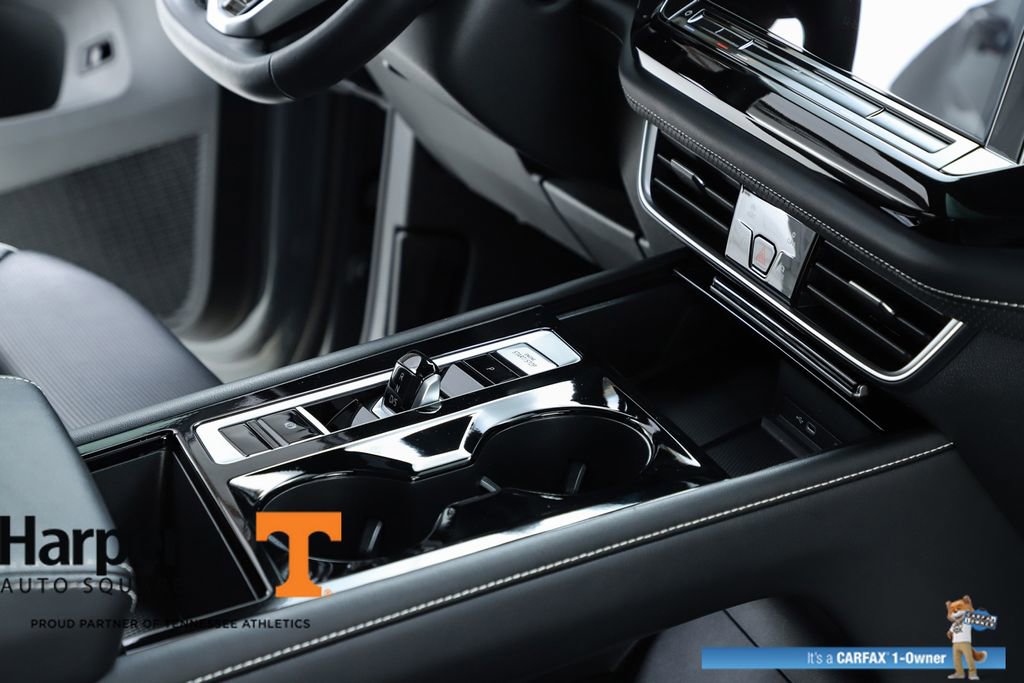 Used 2024 Volkswagen Atlas Cross Sport SEL Premium R-Line image 34