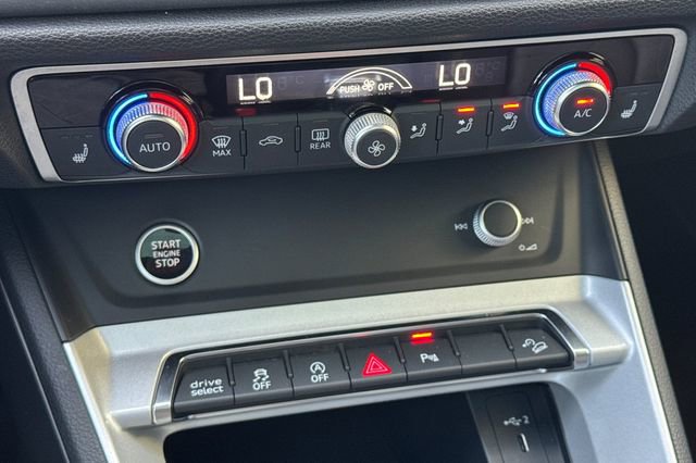 Used 2022 Audi Q3 2.0T Premium Plus w/ Premium Plus Package image 25