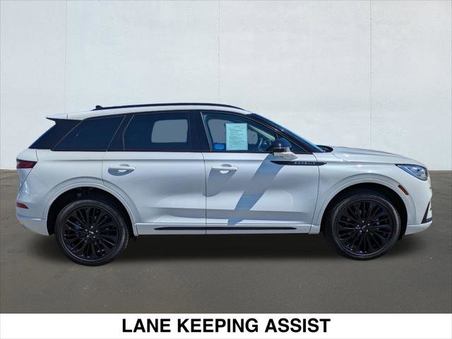 Used 2024 Lincoln Corsair Reserve w/ Equipment Group 201A image 6