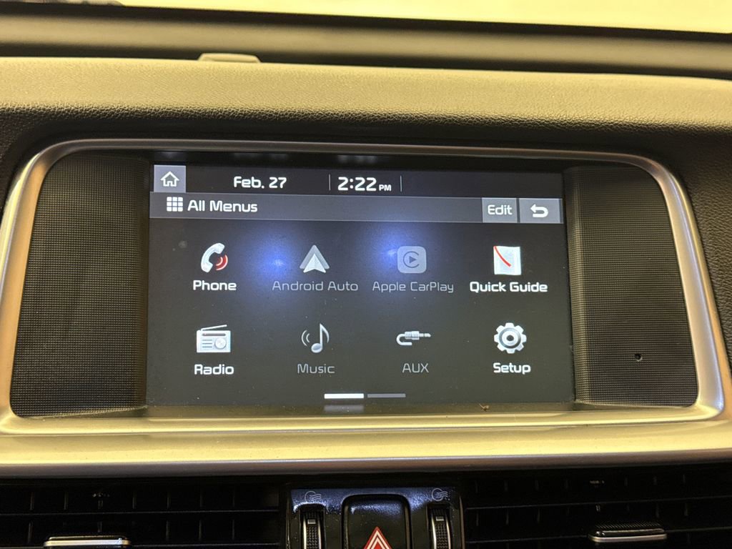 Used 2020 Kia Optima SE image 21