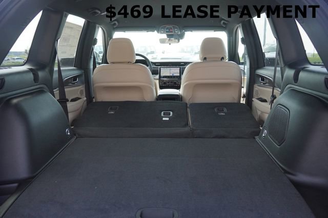 New 2025 Jeep Grand Cherokee Limited w/ Black Appearance Package image 11