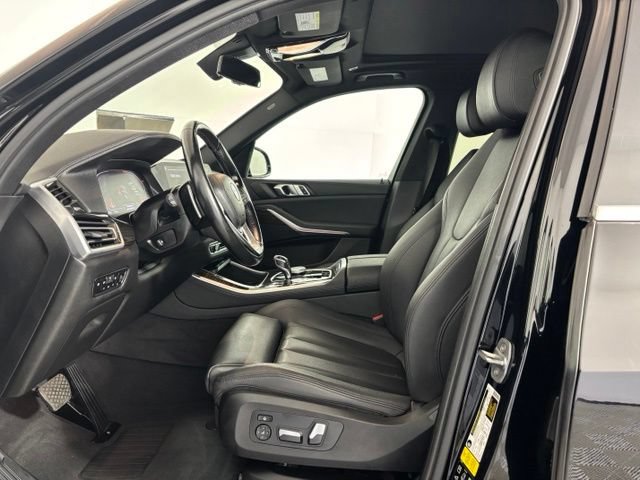 Used 2019 BMW X5 xDrive40i w/ Premium Package 2 AWD/4WD image 11