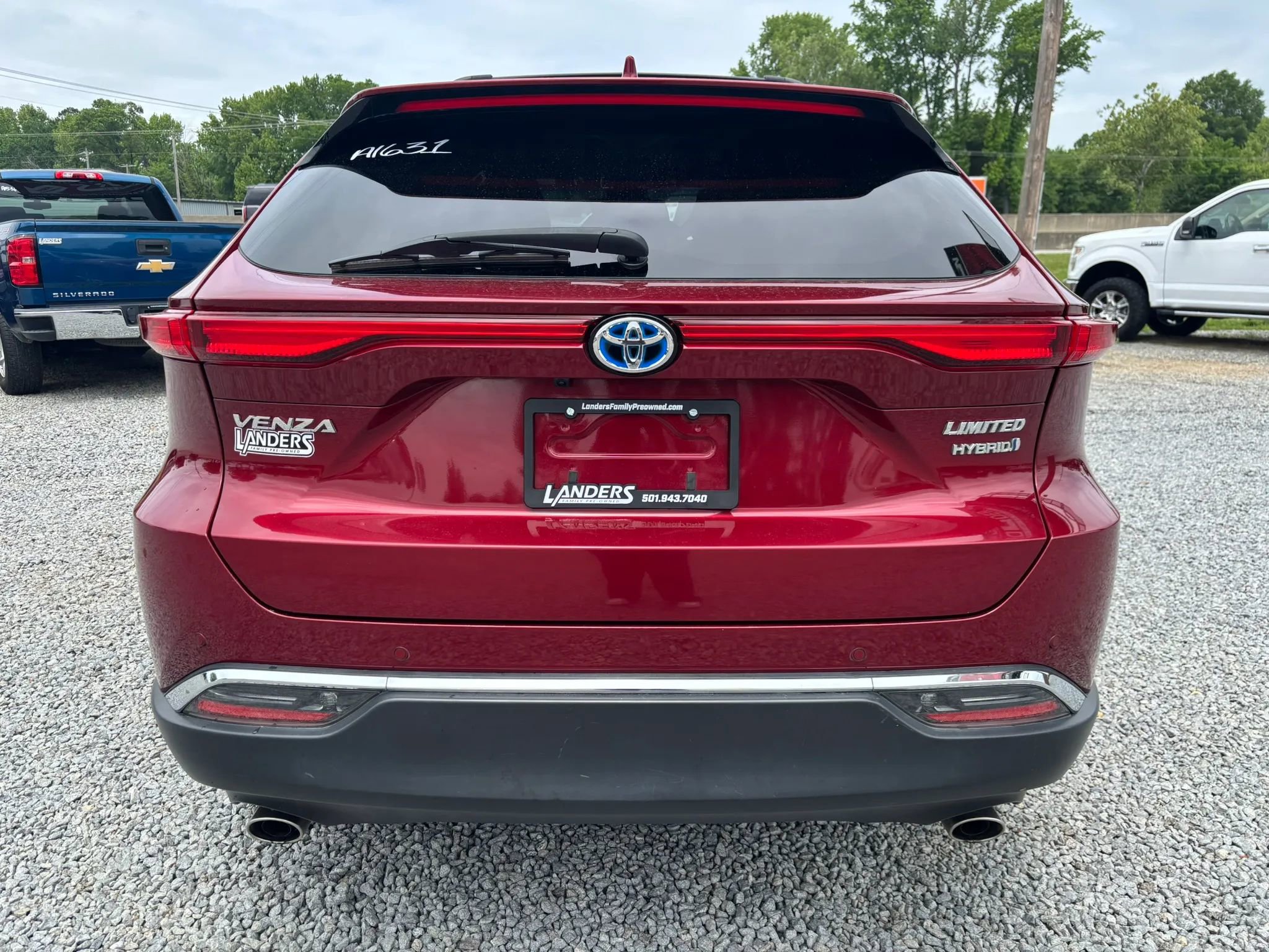 Used 2021 Toyota Venza Limited AWD/4WD image 12
