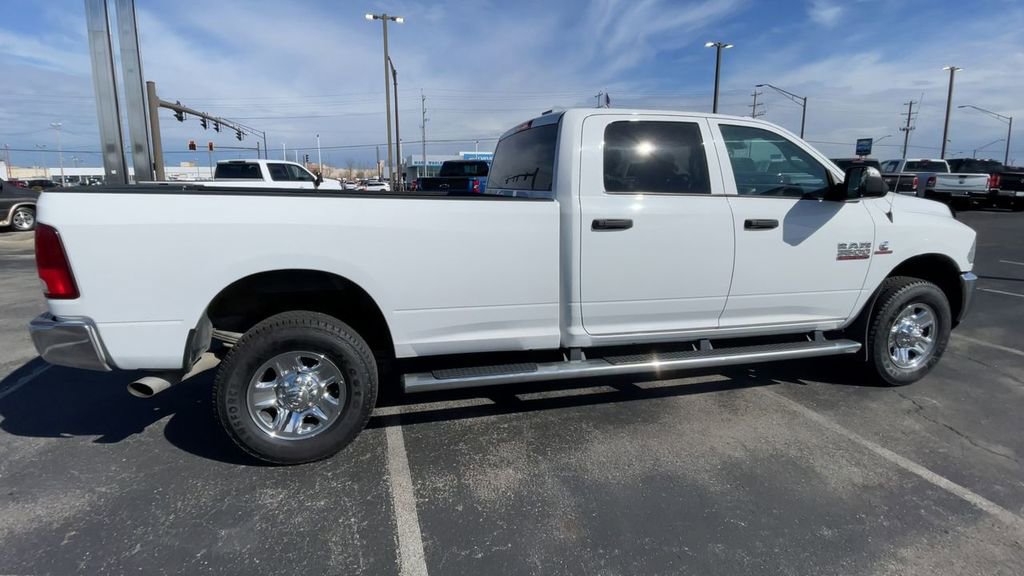 Used 2018 RAM 3500 Tradesman w/ Chrome Appearance Group AWD/4WD image 2